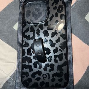 iPhone 13 Pro 6.1” Loopy Case